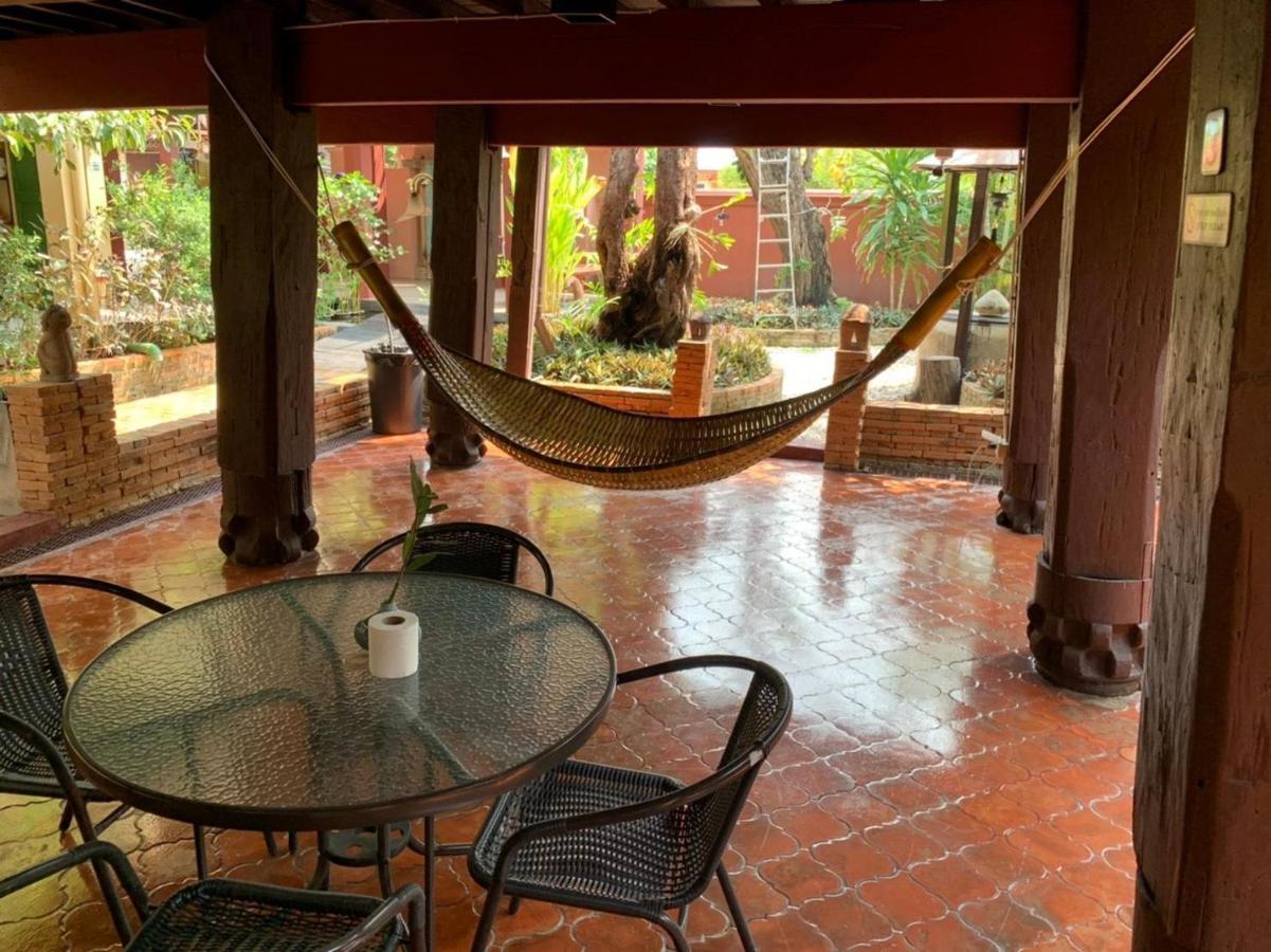 Donpin8-Timeless House Chiang Mai Hotel Екстериор снимка